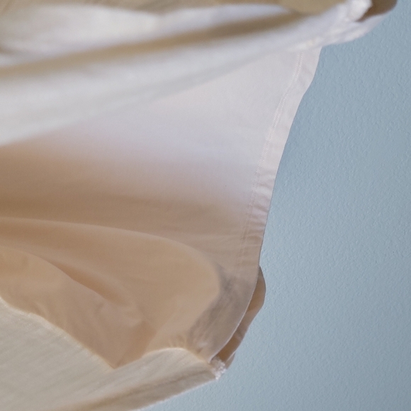 H by Halston Clean Girl cream v neck sleeveless blouse 1X - Picture 6 of 9